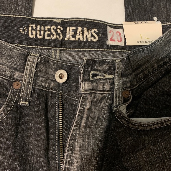 NWT GUESS Jeans - Picture 2 of 5